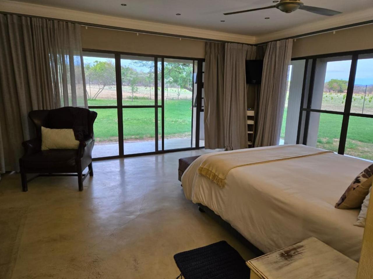 Kigeni Safari Lodge & Spa Vaalwater Oda fotoğraf